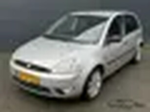 Ford Fiesta 1.3 Ambiente / APK / AIRCO / RADIO /