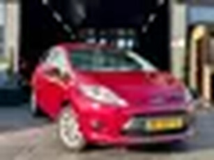 Ford Fiesta 1.6 Ghia APK Stoelverwarming Luxe uitvoering