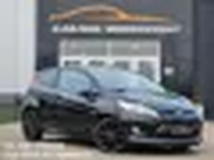 Ford Fiesta 1.6 Metal 135PK LEDERSTOELVERWARMINGUSBECC/AIRCOGETINT GLAS17 INCH Maandag tot Vrij