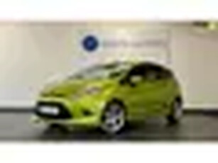 Ford Fiesta 1.6 Titanium 120pk ST-Line Cruise/Clima/Bleutooth/'17'