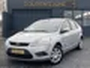 Ford Focus 1.4 Trend Airco,Cruise,5 Deurs,Trekhaak,N.A.P,Nieuwe Apk bij Aflevering