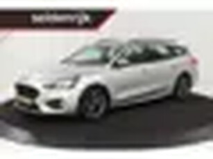 Ford Focus 1.5 EcoBoost ST Line 1e eigenaar Stoel & stuurverwarming Trekhaak Carplay Navi