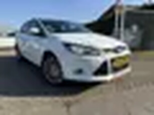 Ford Focus 1.6 150PK EcoBoost TITANIUM NAVI/CLIMATE/AUTO PARK/PDC