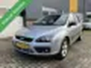 Ford Focus 1.6-16V First Edition TREKHAAK!