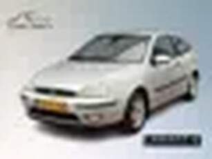 FORD FOCUS 1.6-16V TREND * APK 07-2025 * AIRCO TREKHAAK SPORTVELGEN