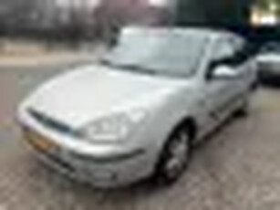 Ford Focus 1.6-16V Trend AUTOMAAT.GLOEDNIEUWE-APK.AIRCO!