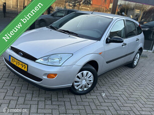 Ford Focus 1.6-16V UNIEK/NIEUWSTAAT!/APK/AIRCO