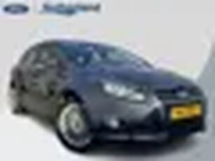 Ford Focus 1.6 TI-VCT First Edition 125pk 17 inch velgen Climate control Voorruit verwarming C