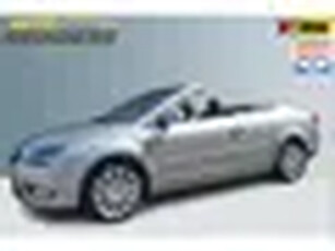 Ford FOCUS Coupe-cabriolet 2.0i Titanium + Airco/ Cruise/ Elektrisch stalen cabriodak/ Nieuwe APK!