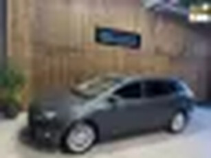 Ford Focus Wagon 1.0 EcoBoost Titanium Clima,Trekhaak,Navi