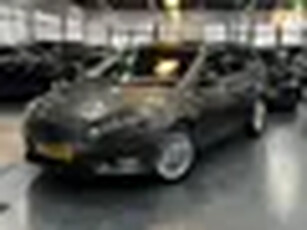 Ford Focus Wagon 1.0 Titanium Edition Nieuw Distr. Navi Cruisecntrl