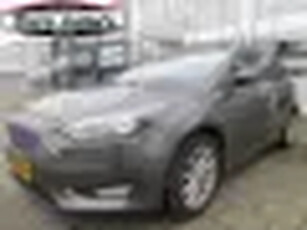 Ford FOCUS Wagon 1.0 Titanium station vol opties ,oa airco ecc ,stuurverwarming etc