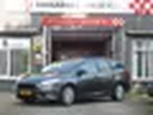 Ford Focus Wagon 1.0 Trend Automaat NAV, Stoel verw, Parkeersensoren. RIJKLAAR PRIJS