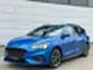 Ford Focus Wagon 1.5 EcoBoost ST Line Headup/Xenon/Camera