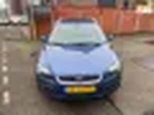 Ford Focus Wagon 1.6-16V First Edition