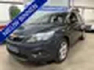 Ford FOCUS Wagon 1.6 Comfort (bj 2011)