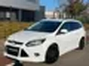 Ford Focus Wagon 1.6 EcoBoost Titanium ST-line Cruise/Climate-control