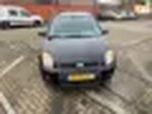 Ford Fusion 1.6-16V Futura