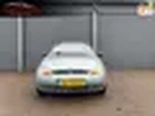 Ford Ka 1.3 Futura - nieuwe apk - airco - lees tekst -