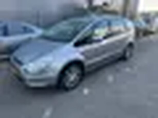 Ford S-Max 2.0-16V