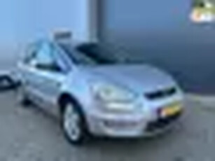 Ford S-Max 2.0i 16V PANO CLIMA PDC 7 PERS NAP