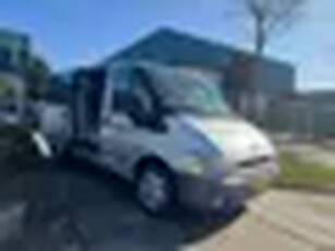 Ford Transit 260S 2.0TDCi. Motor slaat niet aan. dubbel cabine met airco.