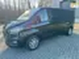 Ford Transit Custom 300 2.0 TDCI L2H2 Limited