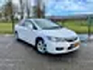 Honda Civic 1.3 Hybrid Elegance / 95pk / Stoelverwarming / Leder /