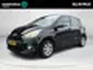 Hyundai i10 1.0i i-Motion Comfort Plus Rijklaarprijs! Climate Controle Bluetooth Eerste Eige