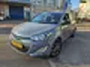 Hyundai I20 1.2 HP i-Motion Comfort* 81013 km origineel* Airco* 5drs*