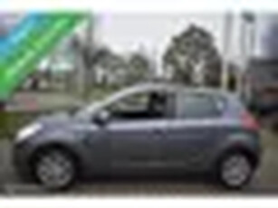 Hyundai i20 1.2i DynamicVersion 5DRS, 2010Airco129DKM!