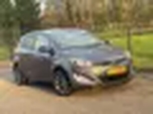 Hyundai I20 1.2i Go! /Airco/5-Deurs/LM-velgen/