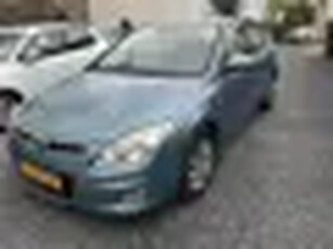 Hyundai I30 1.4i Dynamic AIRCO