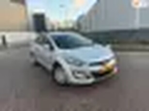 Hyundai I30 1.6 GDI i-Motion 6 BAK CLIMA 5DR Trekhaak