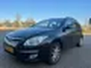 Hyundai i30 CW 1.6i Style (bj 2009)