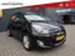 Hyundai ix20 1.4i i-Vision Cruise control Climate control Panorama dak Schuif dak Trekhaak