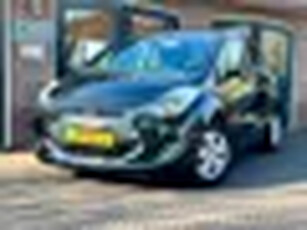 Hyundai Ix20 1.6i i-Motion AIRCO TREKHAAK