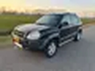 Hyundai Tucson 2.0i Dynamic Cross AIRCO CRUISE CONTROL TREKHAAK !