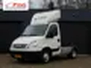 Iveco Daily 35C18 300 BE-TREKKER 2e EIGENAAR! 11.990 KG! DUBBELLUCHT! TREKHAAK!