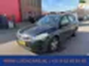 Kia Cee'd Sporty Wagon 1.4 CVVT X-tra