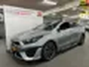 Kia ProCeed 1.0 T-GDi GT-PlusLine / NL-auto, Pano, Stoelverwarming, Camera