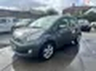 Kia Venga 1.4 CVVT X-ecutive