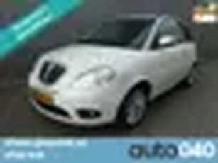 Lancia Ypsilon 1.4 Limited Edition 2010/Airco/Audio/LMV/Panodak