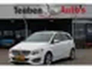 Mercedes-Benz B-klasse 180 Business Solution AMG Navigatie, Lichtmetalen wielen, Cruise control, Sto