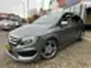 Mercedes-Benz B-klasse 200 AmbitionAMGPDCHalf LederNavi