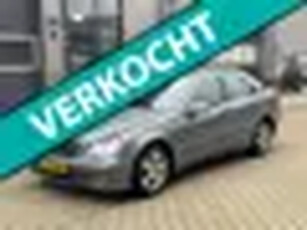 Mercedes-Benz C-klasse 220 CDI Avantgarde Airco Leer Navi PDC Trekhaak