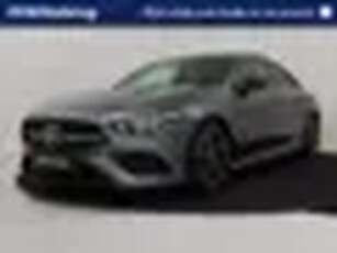 Mercedes-Benz CLA-Klasse 200 Business Solution AMG Panoramadak Camera Widescreen