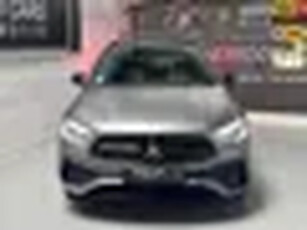 Mercedes-Benz GLA-klasse 250 e AMG Limited Pano Mat Grijs 360 Cam