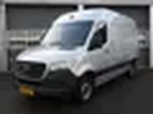 Mercedes-Benz Sprinter 319 3.0 CDI L2H2 V6 190PK AUT LED MBUX 2.8t TREKHAAK