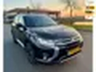 Mitsubishi Outlander 2.0 PHEV instyle, Aut, Trekhaak, Leder, Cam, 1e eig afk, Geen import, Nap, Voll